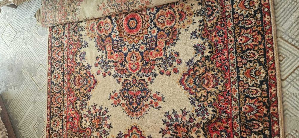 Шерстяной ковёр большой