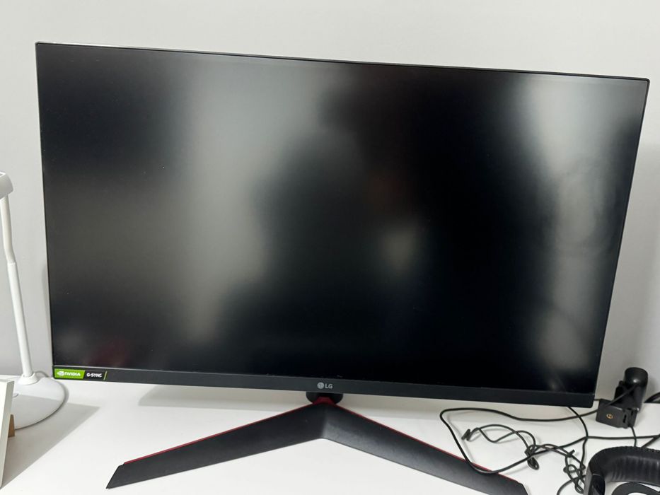 Gaming Pc si Monitor LG