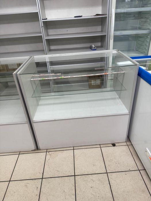 Полки для магазина