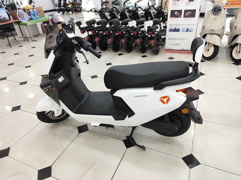 Yadea GS70 MODEL