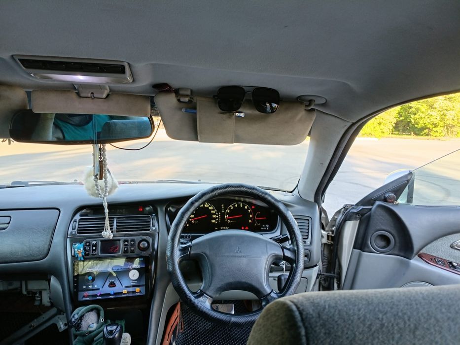 Продам Mitsubishi Diamante