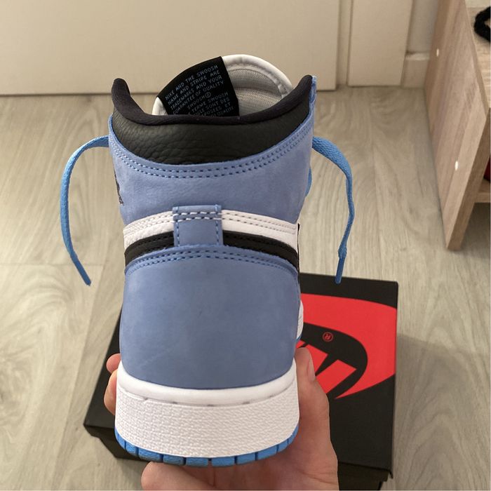 Nike Jordan 1 University Blue