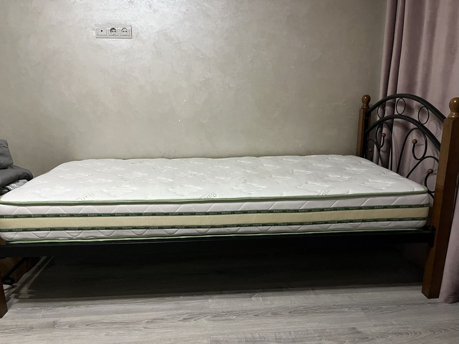 Продается кровать