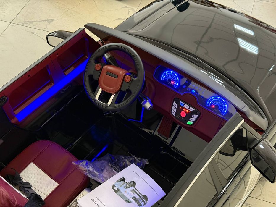 Икки кишилик болалар машинаси Ренж Ровер детская машина с пультом 4х4