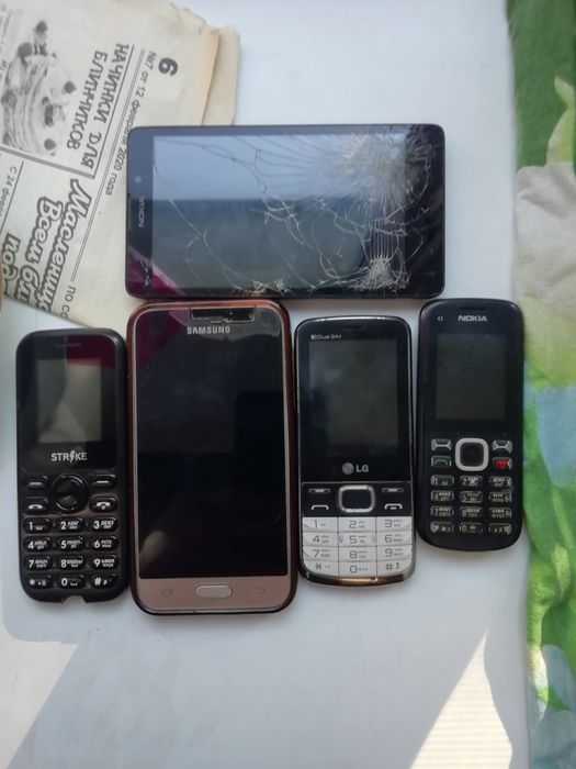 Продам кнопочные телефоны