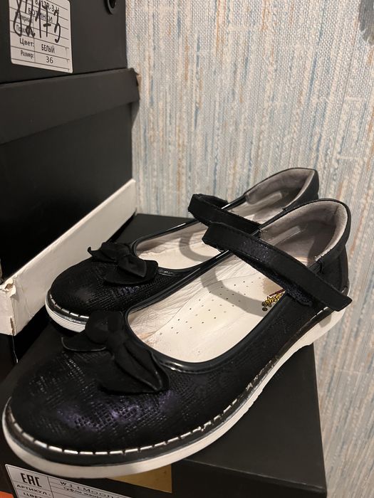 Туфли школьные 39раз.