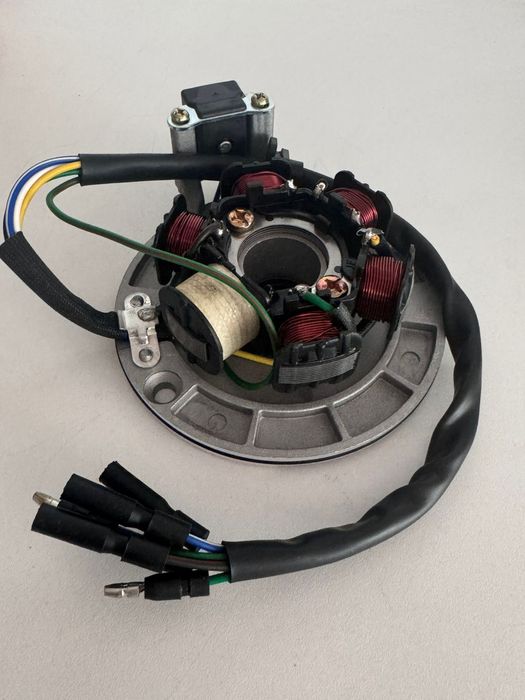 Продам генераторы на мототехнику дешево