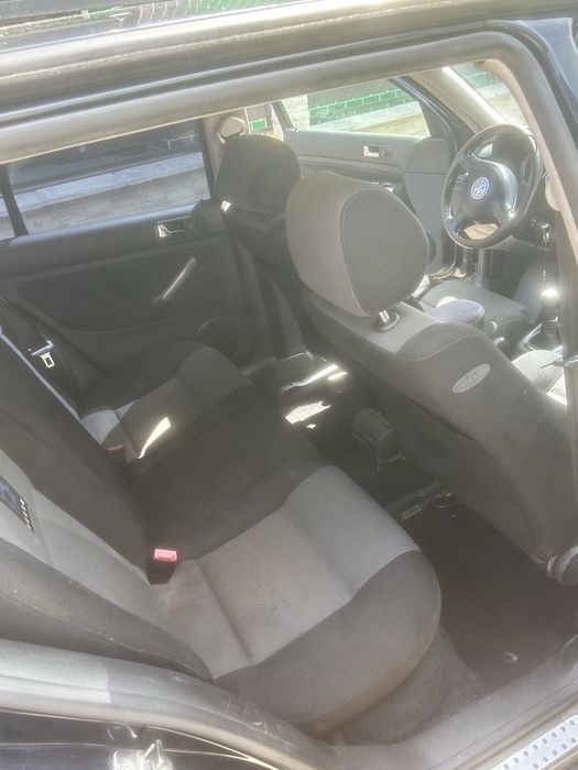 Se vinde vw golf 4 1.9 axr 101 2003
