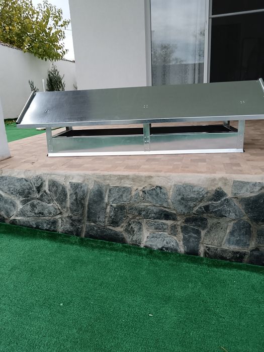 Обшивки и шапки за комин