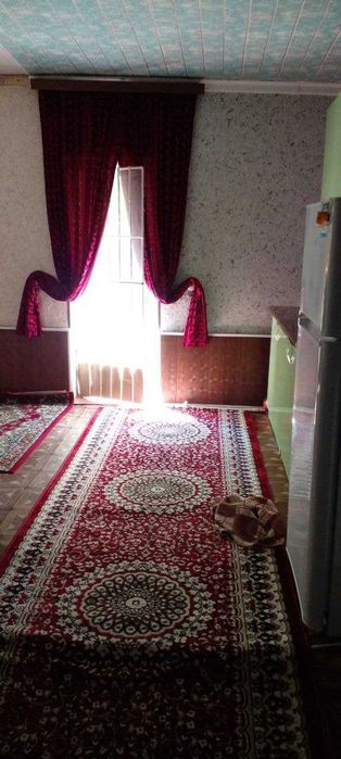 Шахар марказидан Дом сотилади