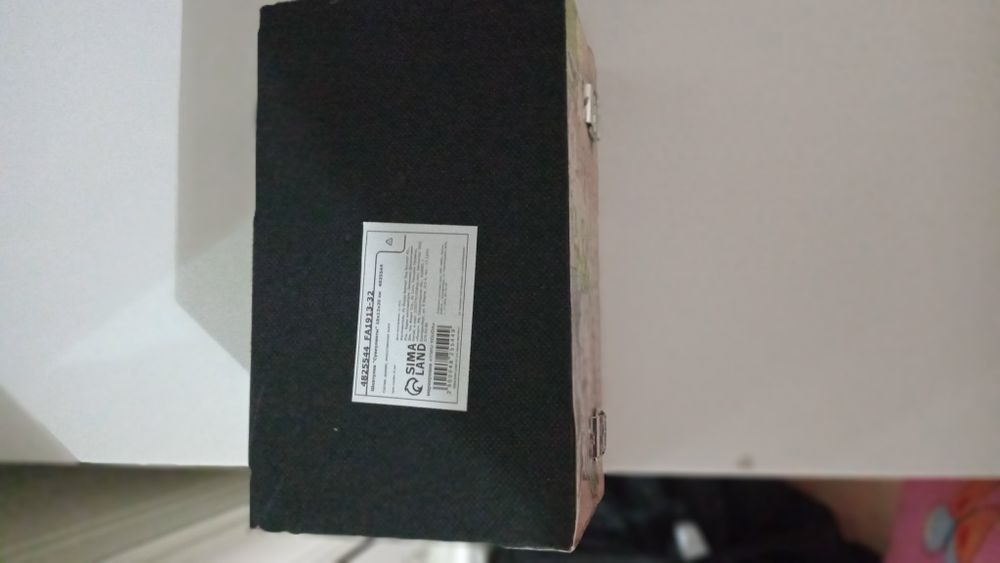 Продам вместительную шкатулку