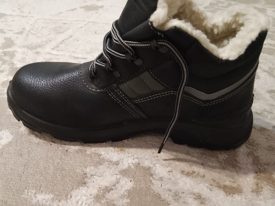 Спецобувь для мужчин