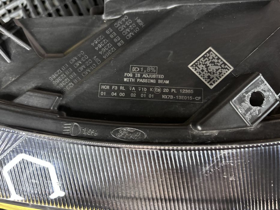 Far stanga full led Ford focus 4 2022