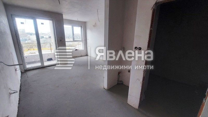 Продава се Едностаен апартамент в Поморие - 35 кв.м за 1172 €/кв.м - Снимка #4