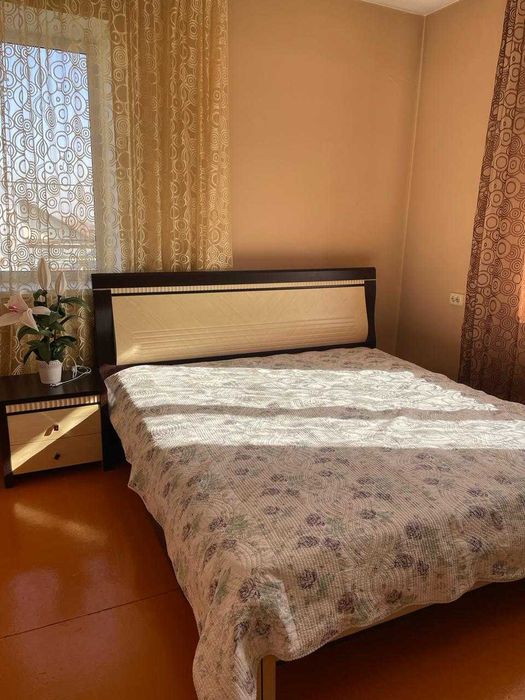Продается Спальный гарнитур