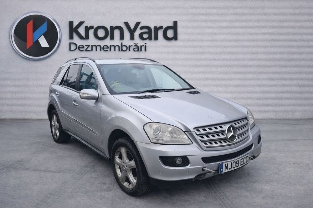 Injector Mercedes ML W164 3.0 D 2005 - 2008 224CP 642.940 (849) Diesel A6420701387