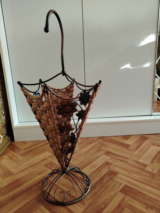 Подставка для зонтика