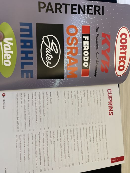 Vand carte de inginerie mecanică auto