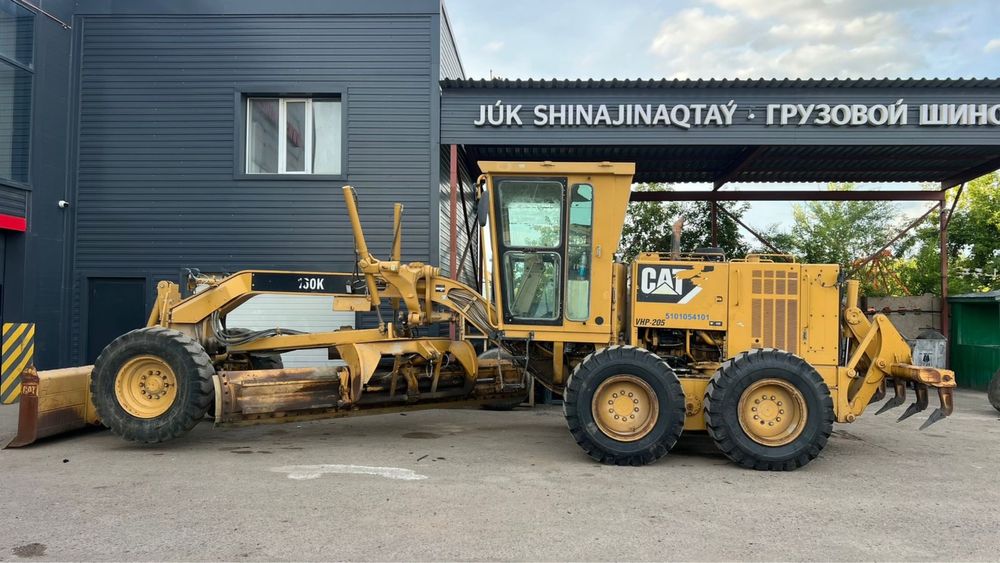 Продам автогрейдер CAT 160K