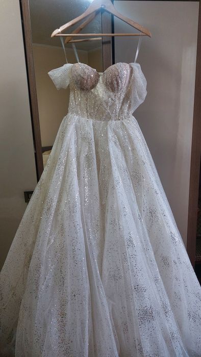 Rochie mireasă nouă