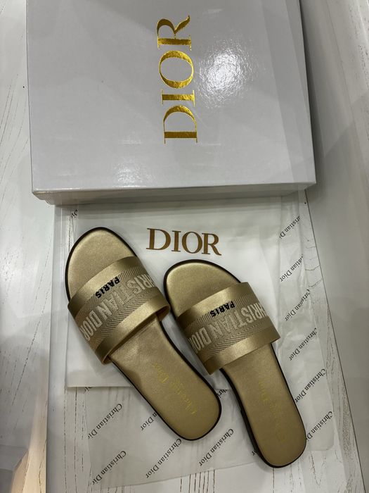Original женская тапочка от Christian Dior