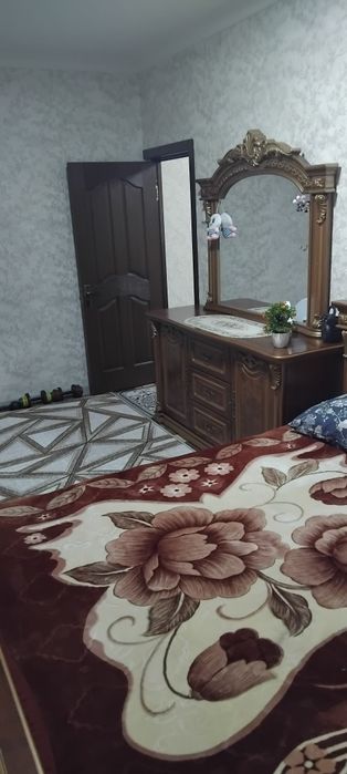 Продаётся Своя 5х-Квартира 

5 -комнатная Квартира
Частично Мебелирова
