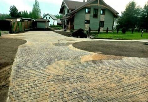 Укладка тротуарной плитки