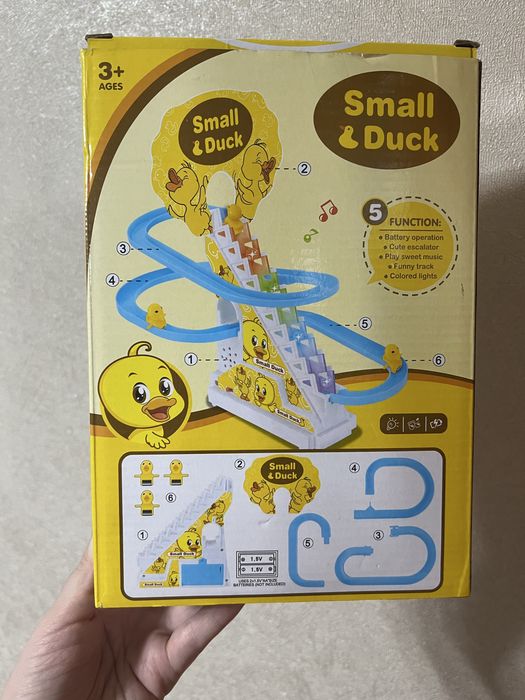 Музыкальная игрушка Утята на лестнице