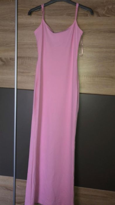 Rochie roz Bershka