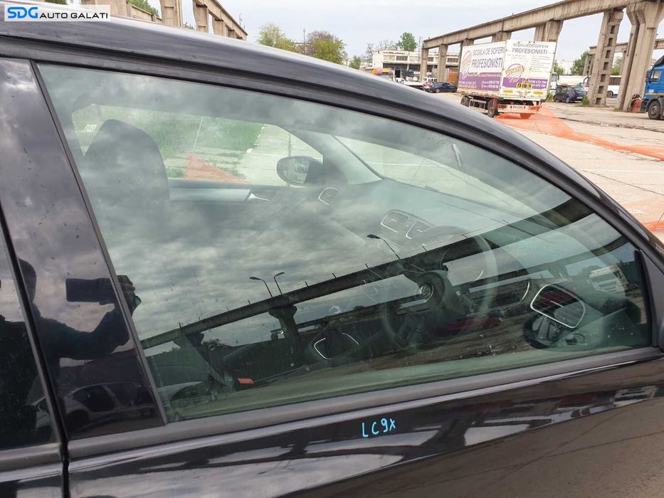 Geam Sticla Culisant Usa Portiera Dreapta Volkswagen Golf 6 Coupe 2 Usi 2008 - 2014