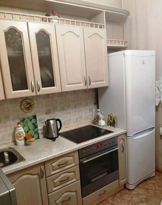 Сдам квартиру по месячно