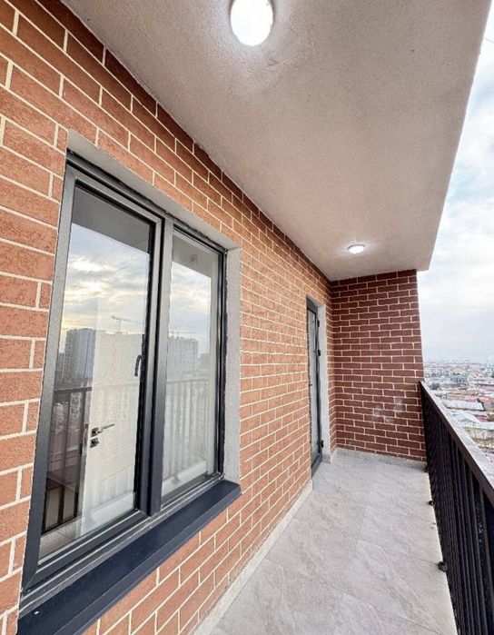 Срочно! Новостройка на Яшнабад -Узбум 1/9/16  общ пл 30м,балкон есть