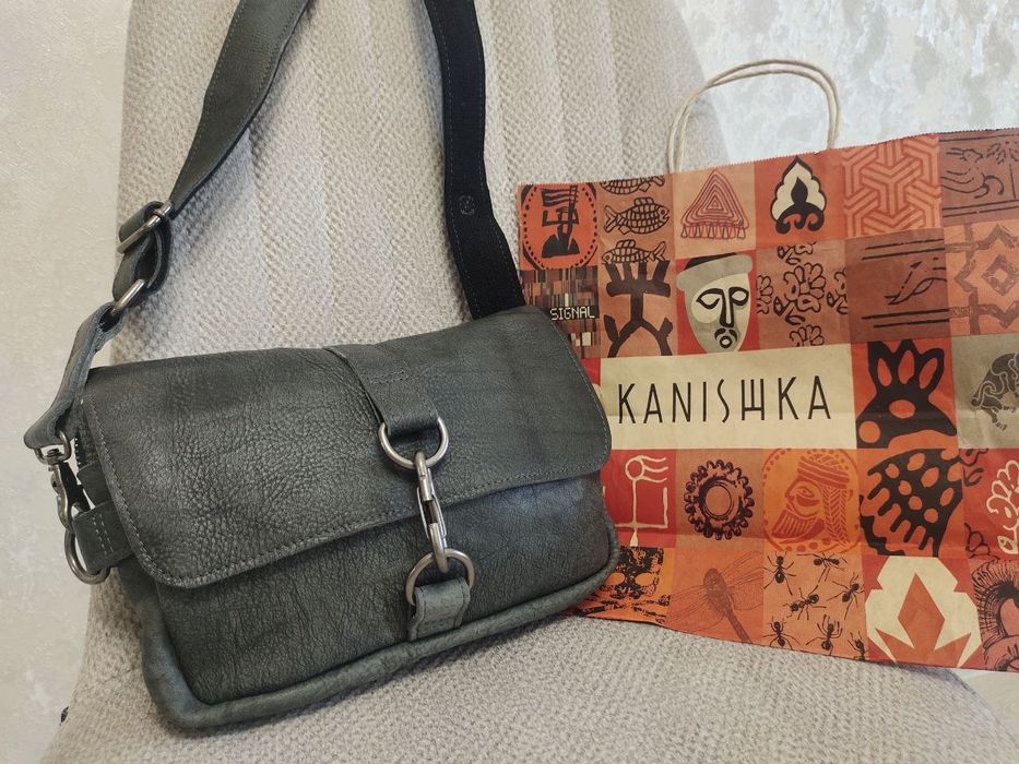 Кожаная сумка KANISHKA