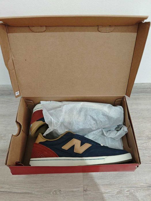 New Balance кроссовки