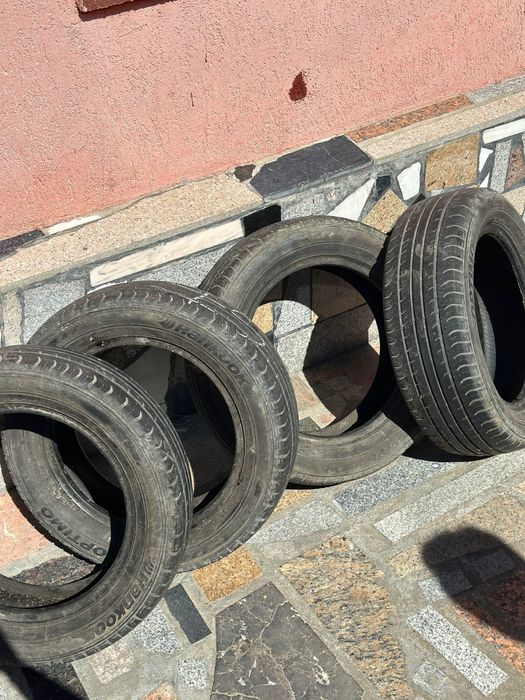 Vând anvelope de vara 185/60R15