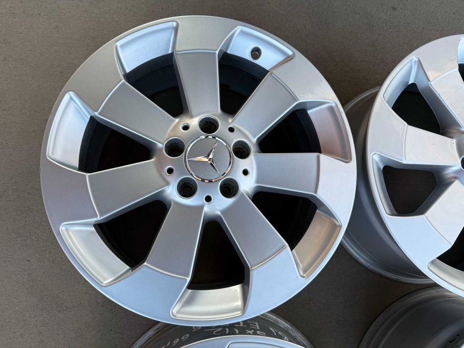 4 бр. оригинални алуминиеви джанти Mercedes 18'' 5x112 ф66.6 ET56.5 8J