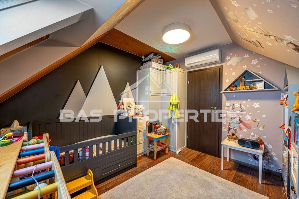 3-стаен в София-Драгалевци площ 140