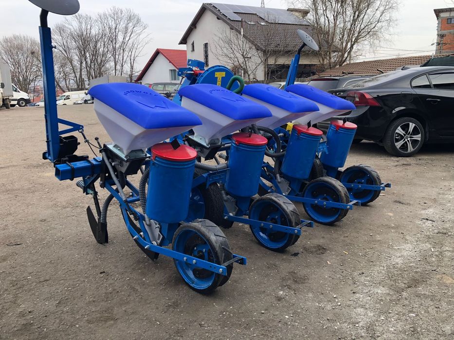 Piese. Semanatoare de porumb SPC4 cu fertilizare Mecanica Ceahlău