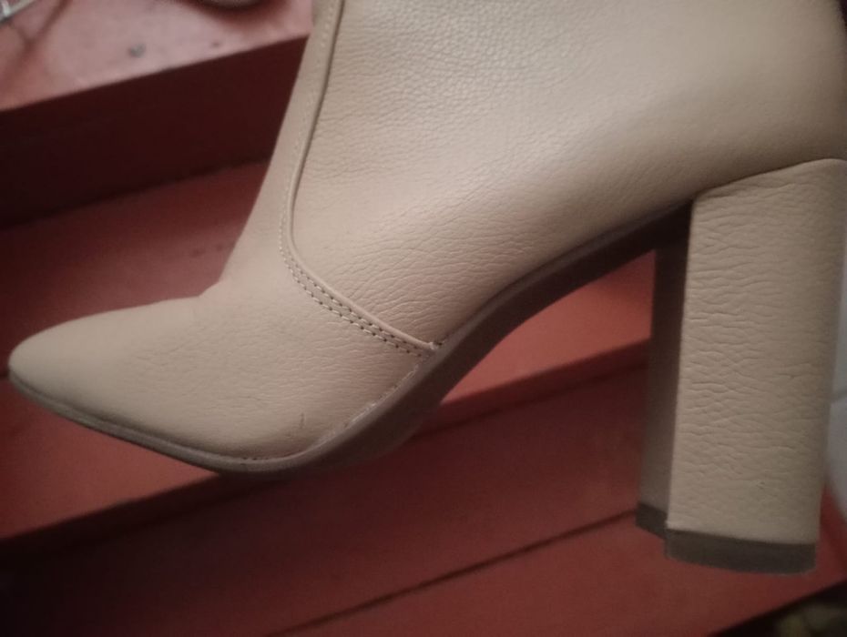 Продам сапоги женские