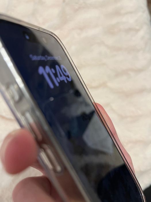 Schimb Iphone 15 PRO ASTEPT OFERTE urgent