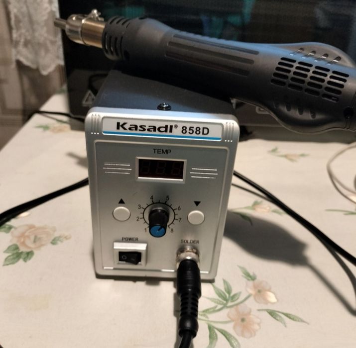 Продам паяльный фен