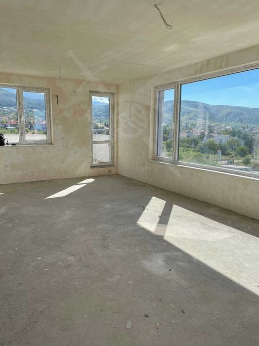 Продава се Тристаен апартамент в с. Марково, Област Пловдив - 100 кв.м за 1500 €/кв.м - Снимка #3