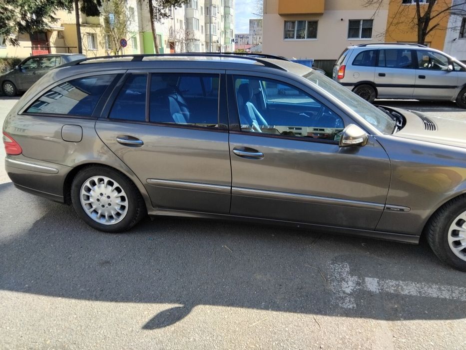 Vand Mercedes-Benz E320