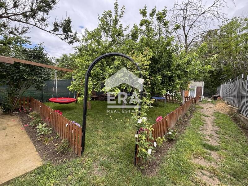 Продава се Къща в Варна, м-т Ментешето - 50 кв.м за 3630 €/кв.м - Снимка #2