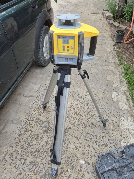 Laser GeoMax Zone20 H rotativ perfect funcțional