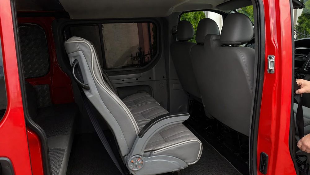 Opel Vivaro, 2.0 tdi, 5+1