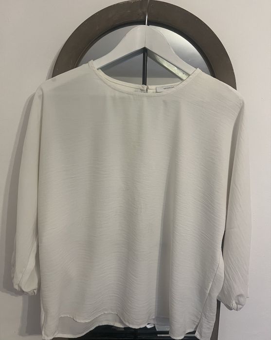 Bluza cu maneca 3/4, fina, eleganta Reserved