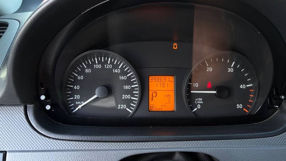 Mercedes Vito 3.0 diesel Camper Van