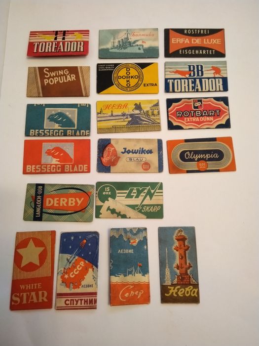 Продавам малка колекция от стари ножчета за бръснене