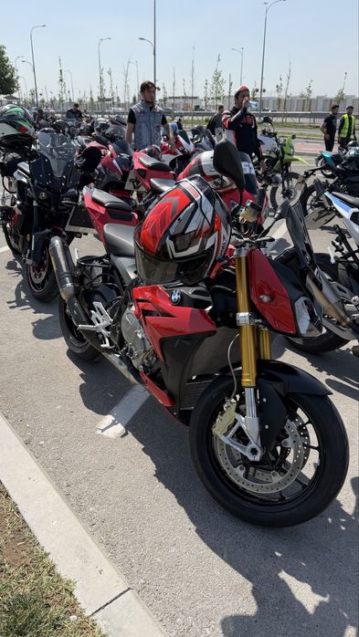 Bmw s1000r новый